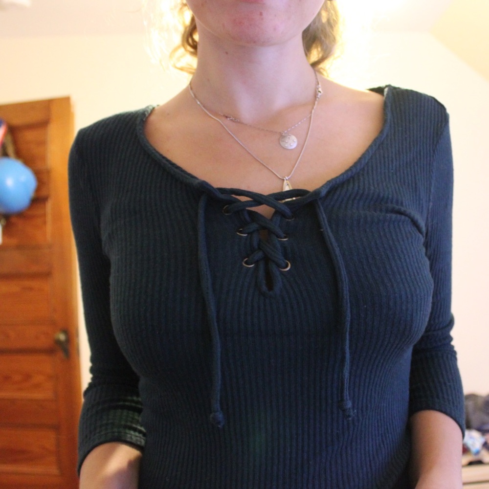 Green stretchy fitted tee